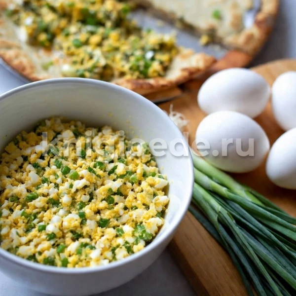Начинка из зеленого лука с яйцами